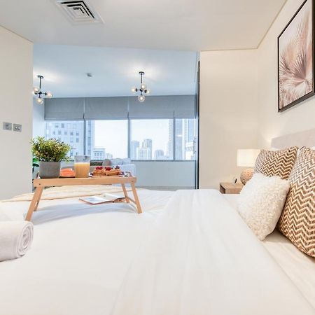 Calm Studio At Sky Gardens Difc By Deluxe Holiday Homes Dubai Exterior foto